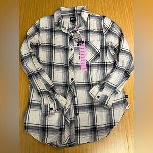 NEW Gap Women's Soft Cotton Relaxed Fit Button Up Flannel Shirt Size Small NWT